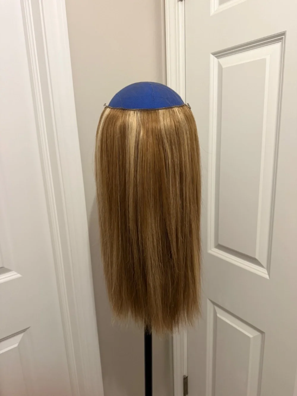 Halo Couture, 18in. human hair extensions